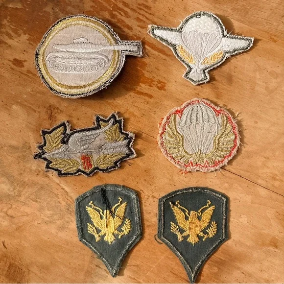 Vintage Military Patches - Picture 6 of 6